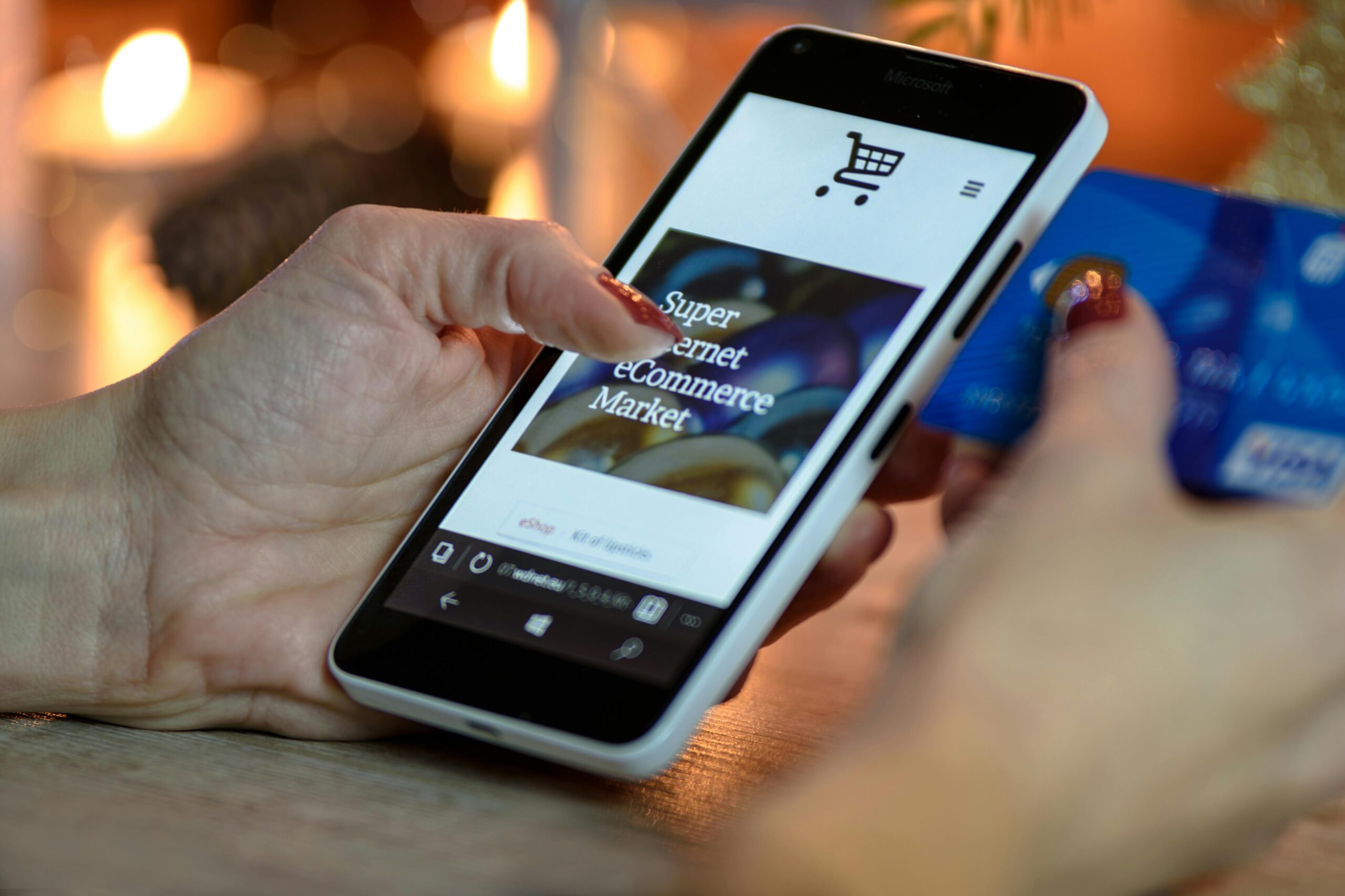 Mobile shopping as an e-commerce trend