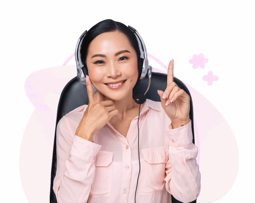 LeadAdvisors agent smiling confidently in a modern call center environment, showcasing expertise and approachability